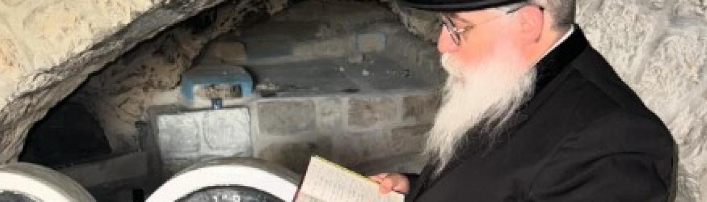 Главный раввин Киева и Украины Яаков Дов Блайх помолился за Украину и Израиль в Цфате у могилы раввина Авраама Дова Бер Ауэрбаха